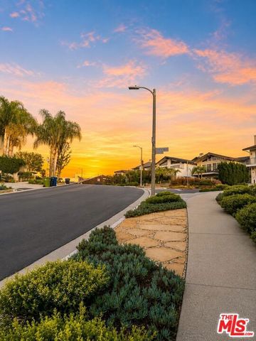 7857 W Manchester Avenue PH6, Playa Del Rey, CA 90293