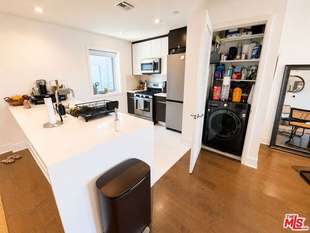7857 W Manchester Avenue PH6, Playa Del Rey, CA 90293