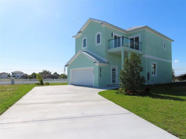 6510 SIMONE SHORES CIR, Apollo Beach, FL 33572