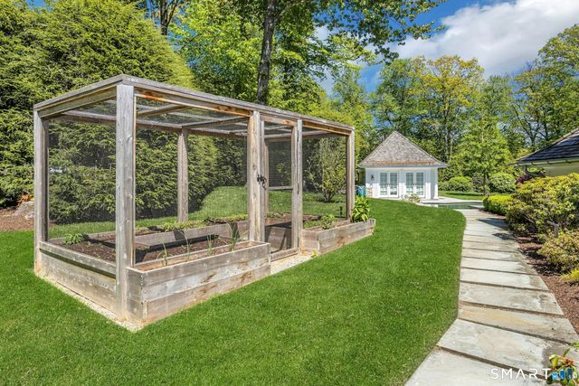 38 Three Wells Lane, Darien, CT 06820