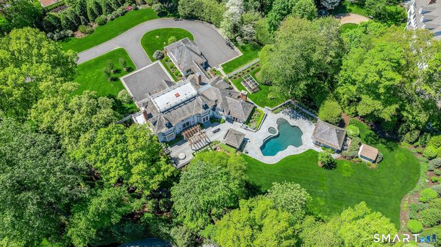 38 Three Wells Lane, Darien, CT 06820
