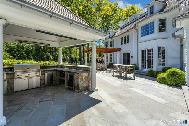 38 Three Wells Lane, Darien, CT 06820