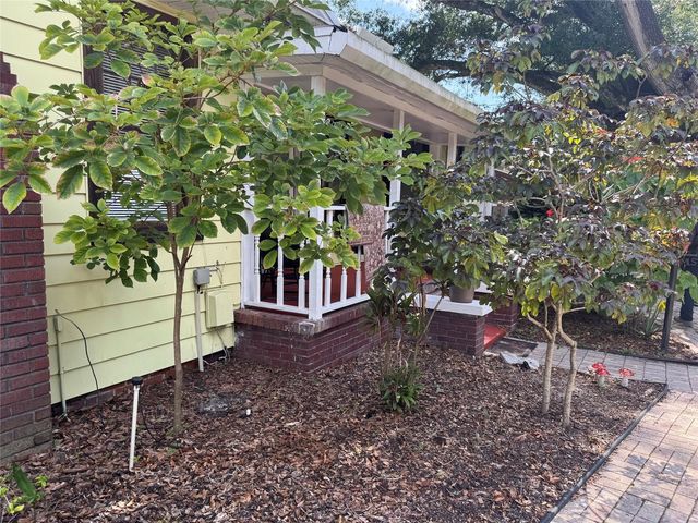 6408 N HIGHLAND AVENUE, Tampa, FL 33604