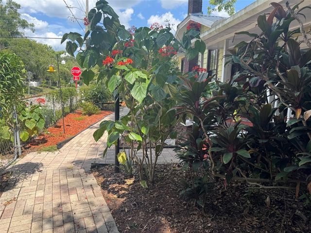 6408 N HIGHLAND AVENUE, Tampa, FL 33604