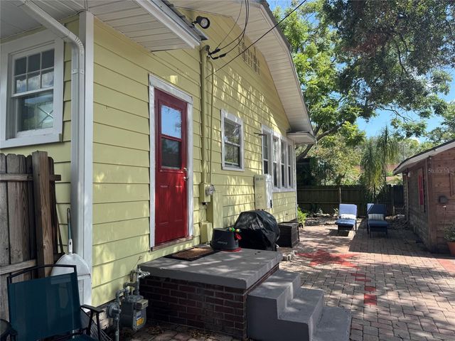 6408 N HIGHLAND AVENUE, Tampa, FL 33604