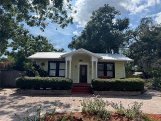 6408 N HIGHLAND AVENUE, Tampa, FL 33604