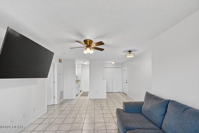 1401 S Palmetto Ave Apt 806, Daytona Beach, FL 32114