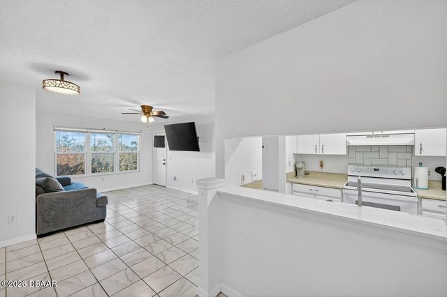 1401 S Palmetto Ave Apt 806, Daytona Beach, FL 32114
