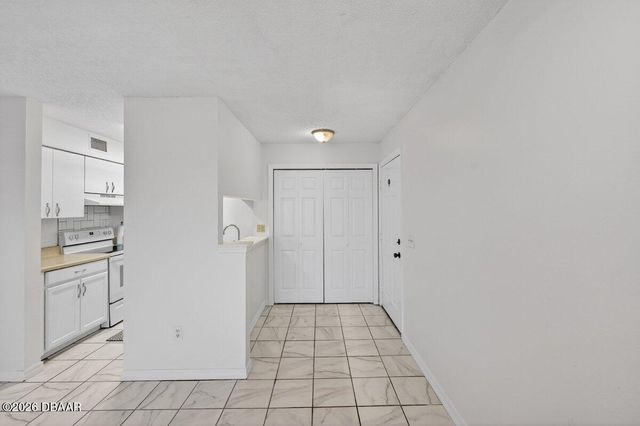1401 S Palmetto Ave Apt 806, Daytona Beach, FL 32114