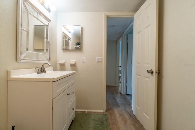 4003 BAYSIDE COURT, Bradenton, FL 34210