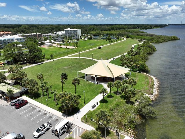 801 2ND STREET N C, Safety Harbor, FL 34695