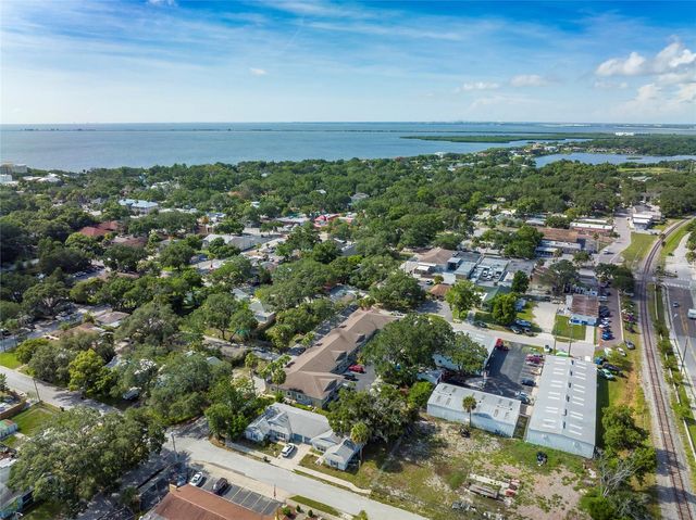 801 2ND STREET N C, Safety Harbor, FL 34695