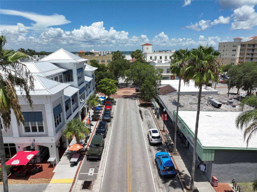 Image 32 of property listing at 801 2ND STREET N C, Safety Harbor, FL 34695