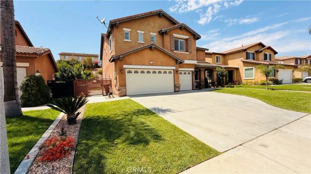 17289 Woodentree Lane, Riverside, CA 92503