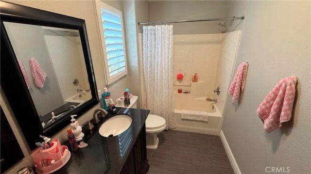 17289 Woodentree Lane, Riverside, CA 92503