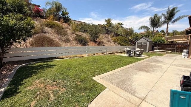 17289 Woodentree Lane, Riverside, CA 92503