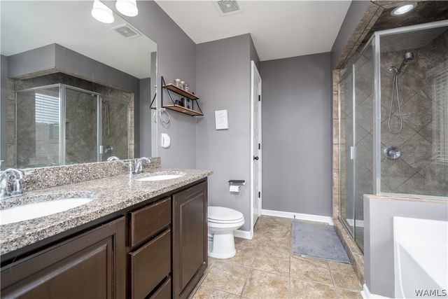 1005 BELLE MEADE, Northport, AL 35475