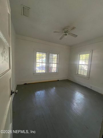 652 FERN Street, Jacksonville, FL 32206