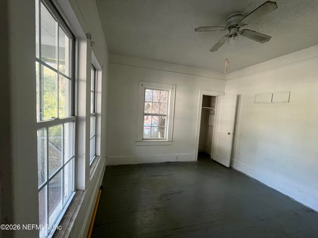 652 FERN Street, Jacksonville, FL 32206