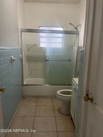 652 FERN Street, Jacksonville, FL 32206