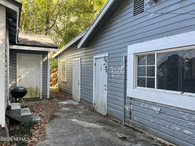 652 FERN Street, Jacksonville, FL 32206