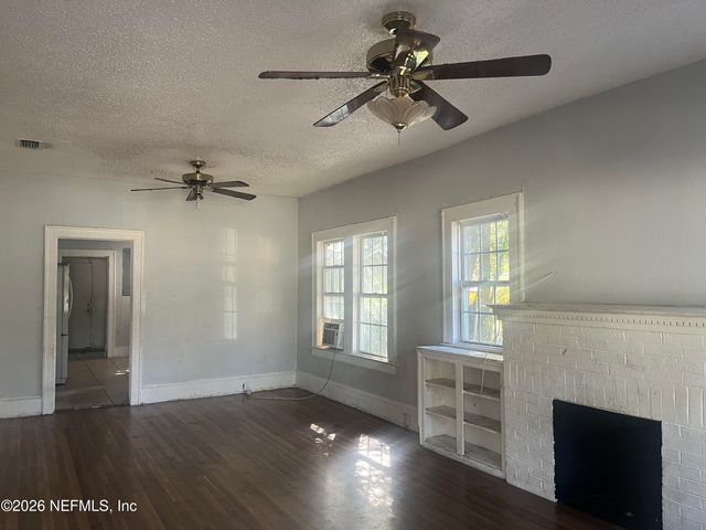 652 FERN Street, Jacksonville, FL 32206