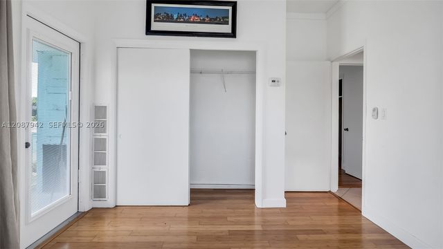 733 NW 30th Ct 6, Wilton Manors, FL 33311