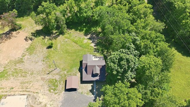 3542 Cecil Farm Rd, Mount Pleasant, TN 38474