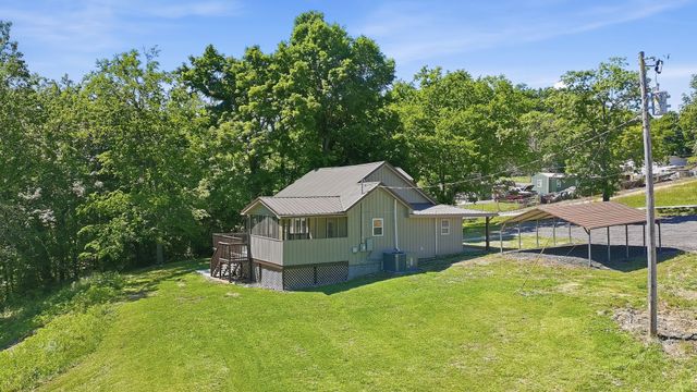 3542 Cecil Farm Rd, Mount Pleasant, TN 38474