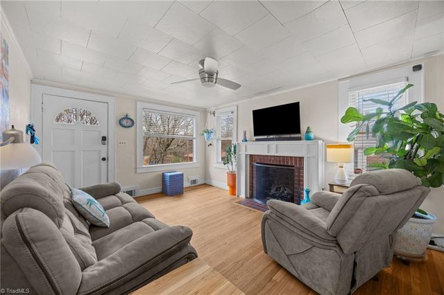 198 Raeford Avenue, Lexington, NC 27292