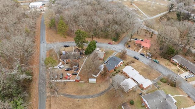 198 Raeford Avenue, Lexington, NC 27292