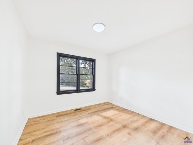 5060 Pinefield Drive, Macon, GA 31206