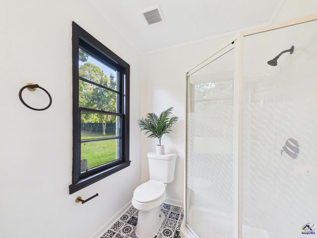 5060 Pinefield Drive, Macon, GA 31206
