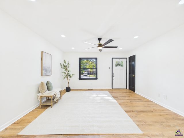 5060 Pinefield Drive, Macon, GA 31206