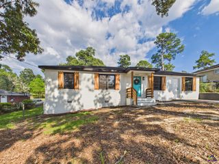 5060 Pinefield Drive, Macon, GA 31206