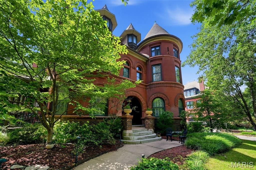 1605 Missouri Avenue, St Louis, MO 63104