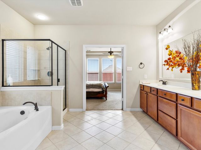 2729 Costa Mesa Drive, Little Elm, TX 75068