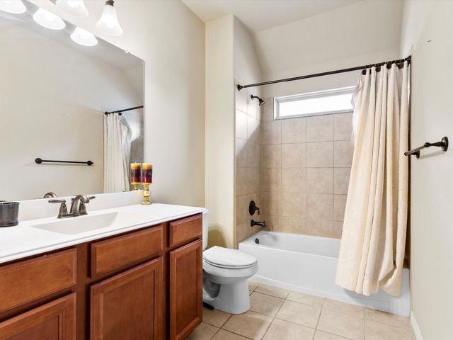 2729 Costa Mesa Drive, Little Elm, TX 75068