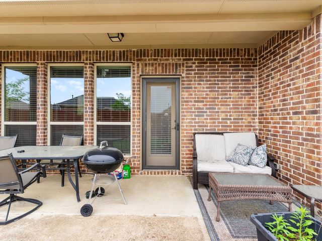 2729 Costa Mesa Drive, Little Elm, TX 75068