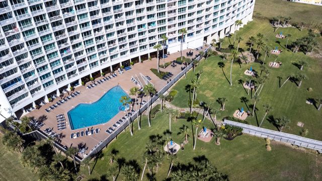 1401 E Beach Drive 714, Galveston, TX 77550