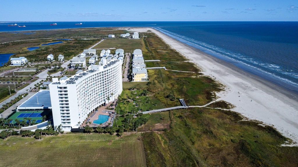1401 E Beach Drive 714, Galveston, TX 77550