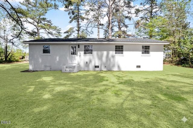 7222 Thorne Farm Road, Elm City, NC 27822