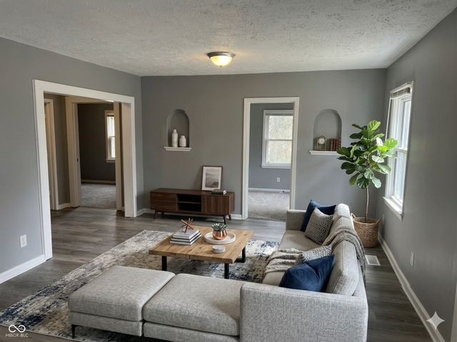 2350 W 58th Street, Indianapolis, IN 46228