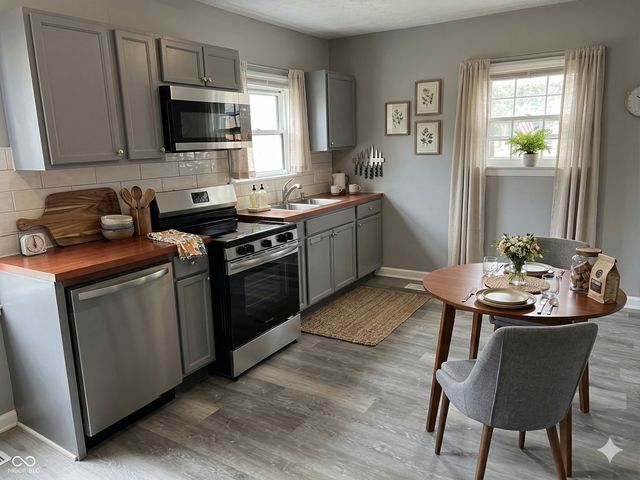 2350 W 58th Street, Indianapolis, IN 46228