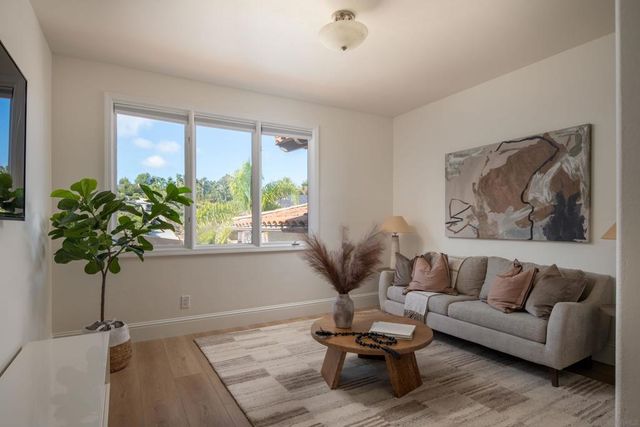 2815 Santa Fe Vista Ct, Encinitas, CA 92024