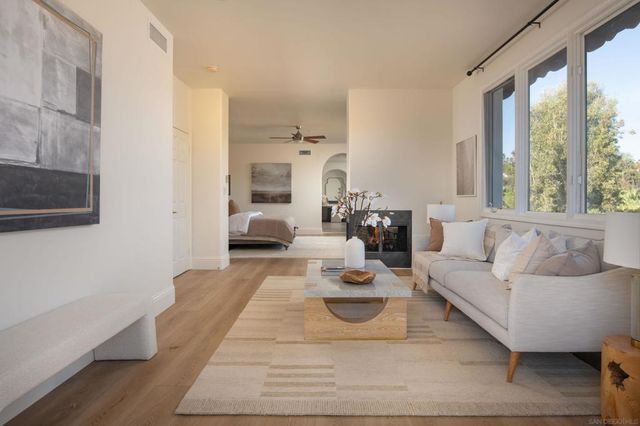 2815 Santa Fe Vista Ct, Encinitas, CA 92024