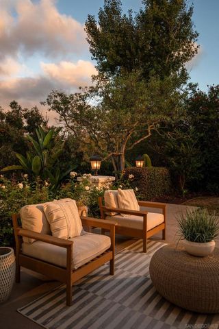 2815 Santa Fe Vista Ct, Encinitas, CA 92024