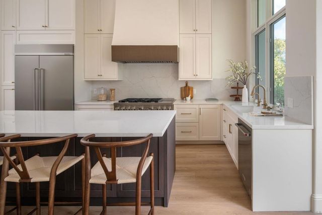 2815 Santa Fe Vista Ct, Encinitas, CA 92024