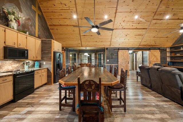 130 SE County Road 3085, Corsicana, TX 75109