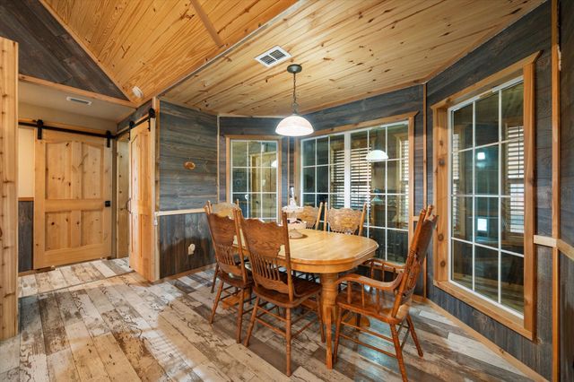 130 SE County Road 3085, Corsicana, TX 75109